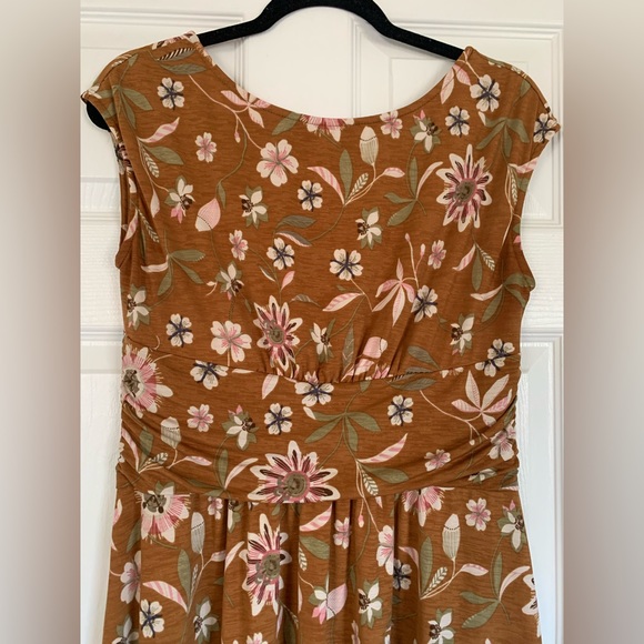 ⚡️ModCloth Low-Back Passion Flower Dress - Picture 2 of 5